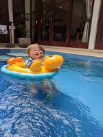 20191217 - James Katerina - Bali Pool 1